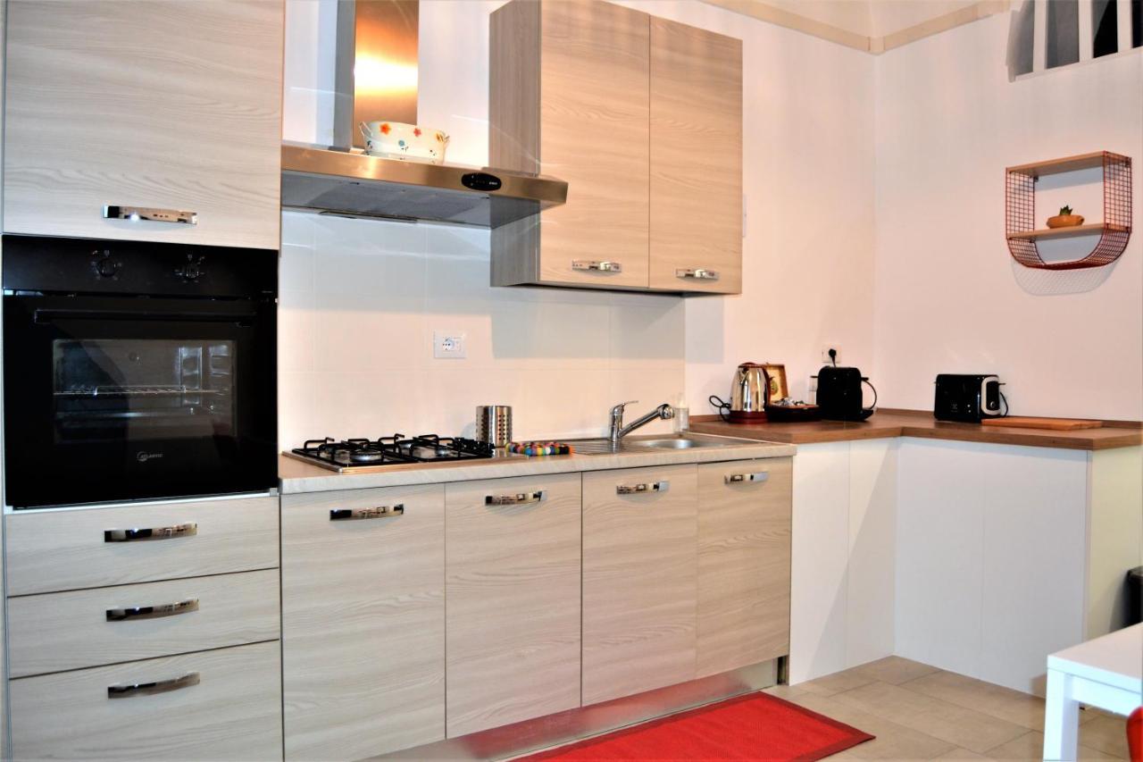 Dock33 - Comfort Loft In Catania Center Экстерьер фото